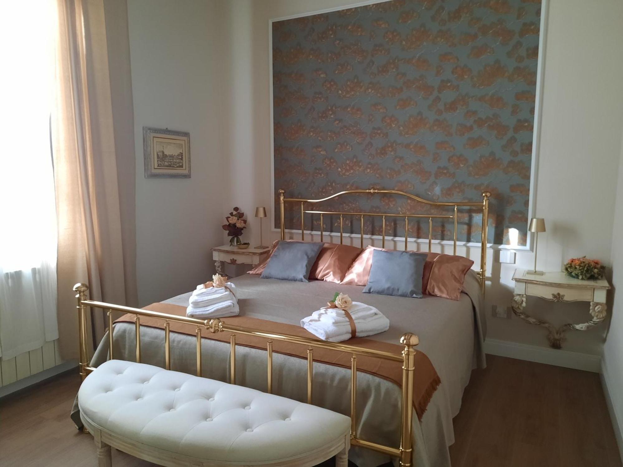 Messer Niccolo - Apartment In Florenz Exterior foto